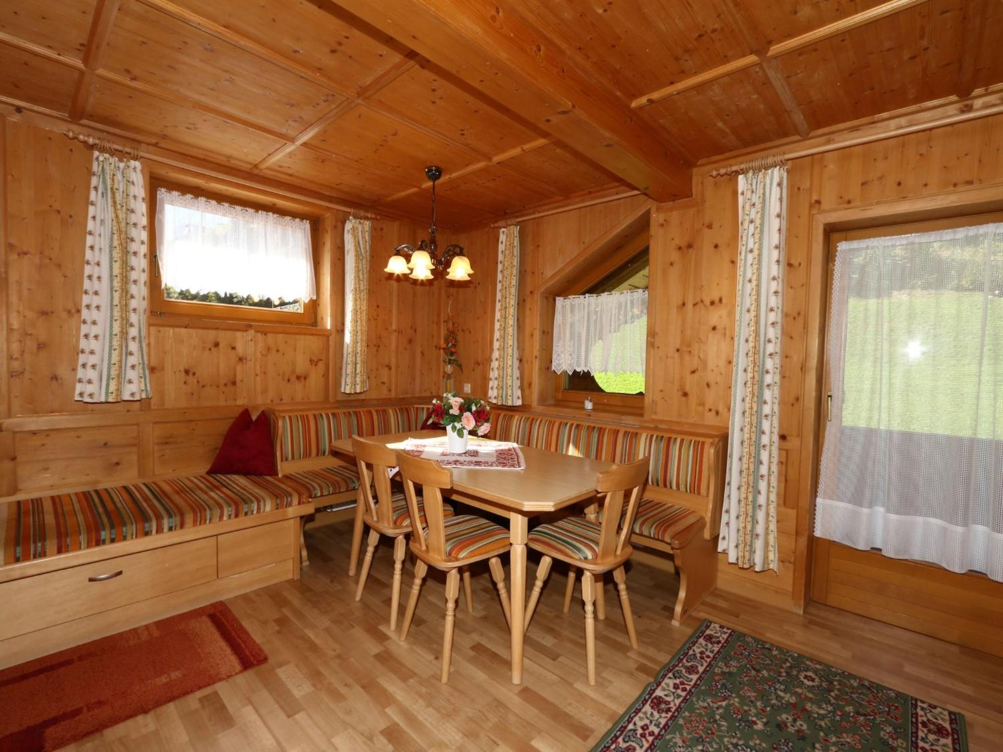 Apartment In Mayrhofen With A Balcony Экстерьер фото