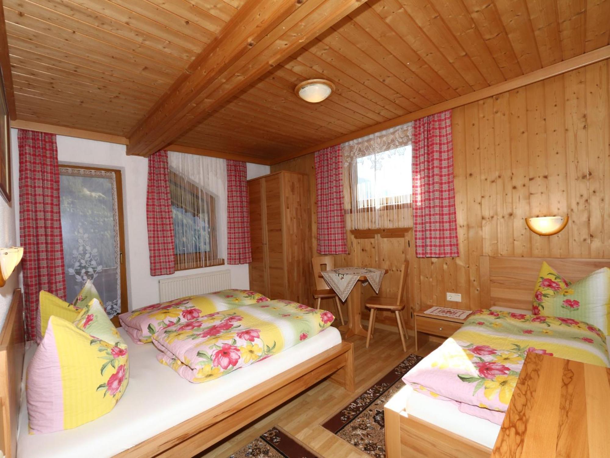 Apartment In Mayrhofen With A Balcony Экстерьер фото
