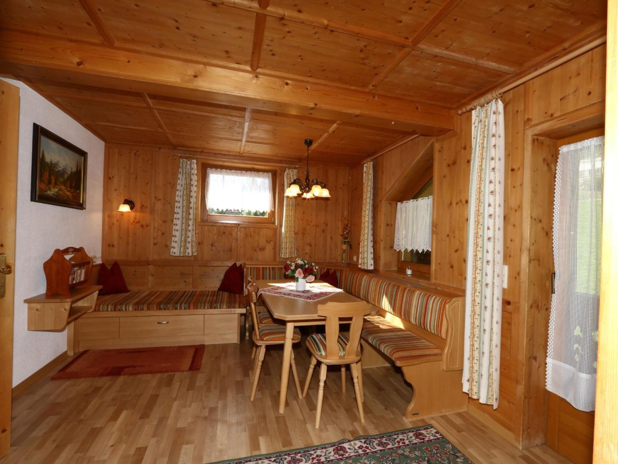 Apartment In Mayrhofen With A Balcony Экстерьер фото