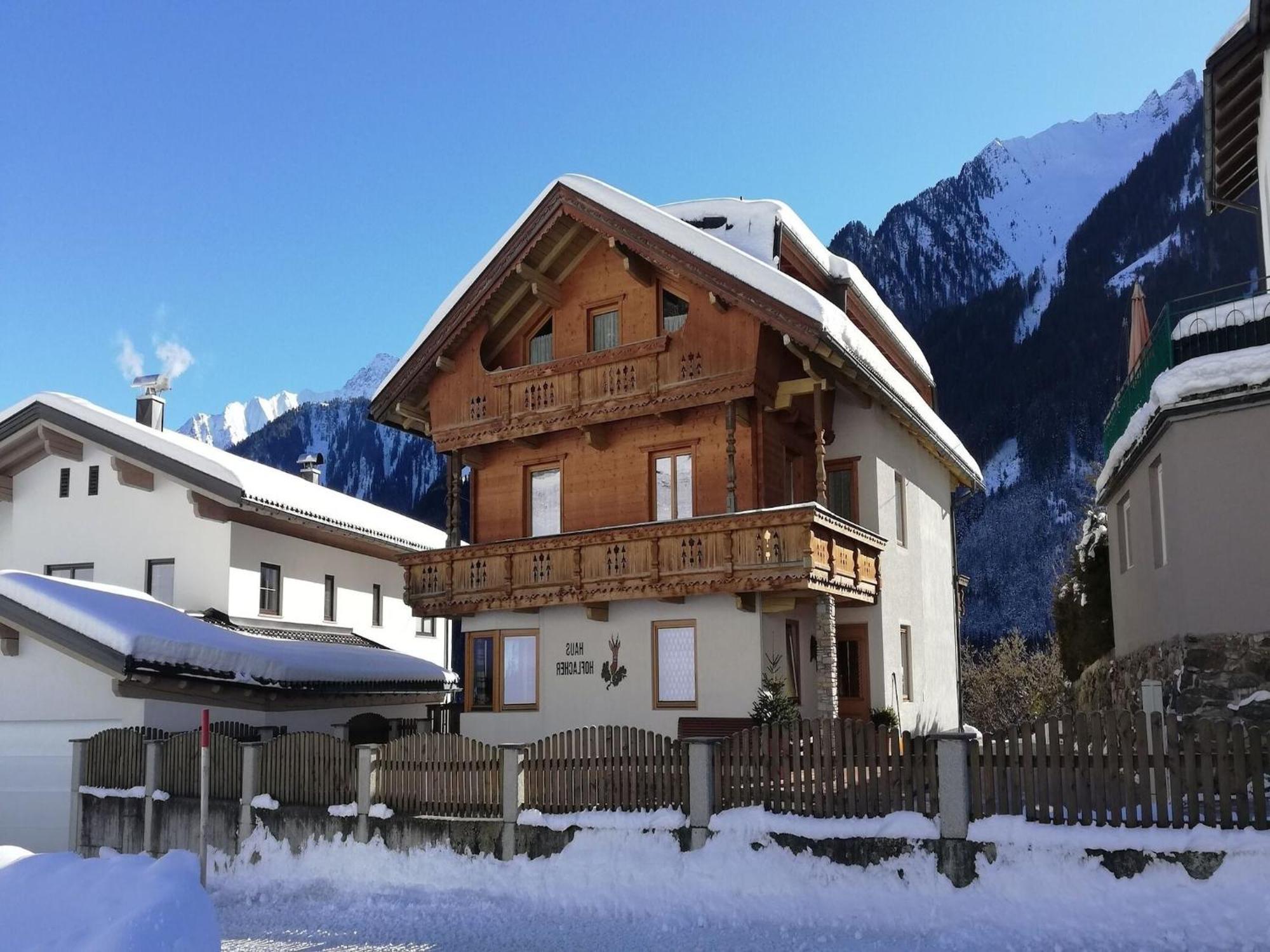 Apartment In Mayrhofen With A Balcony Экстерьер фото